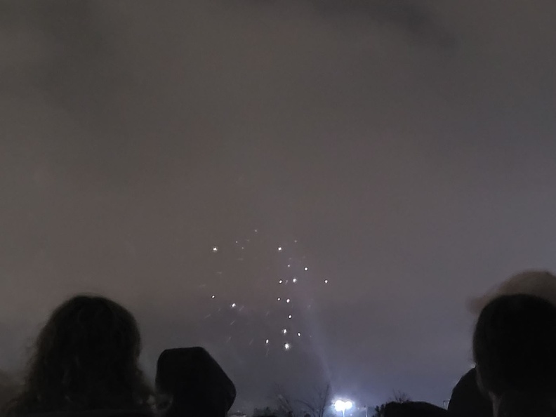 Fireworks at the garden (4).jpg